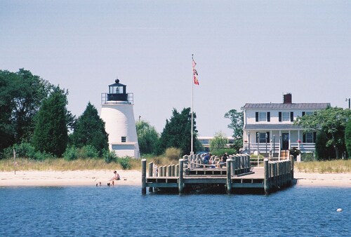Potomac River Crabbing & Fishing Paradise