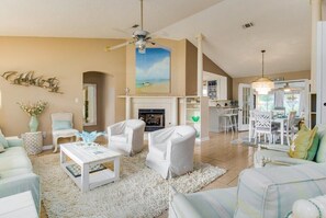 Smart-TV, Videospiele, DVD-Player, Arbeitsbereiche