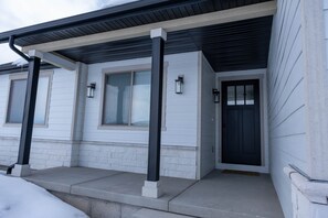 Exterior detail - Spacious and Modern Teton Valley Home (Driggs)