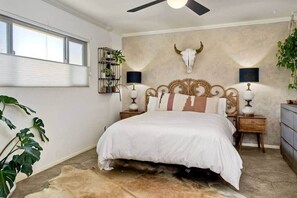 4 chambres, fer et planche à repasser, Wi-Fi, draps fournis
