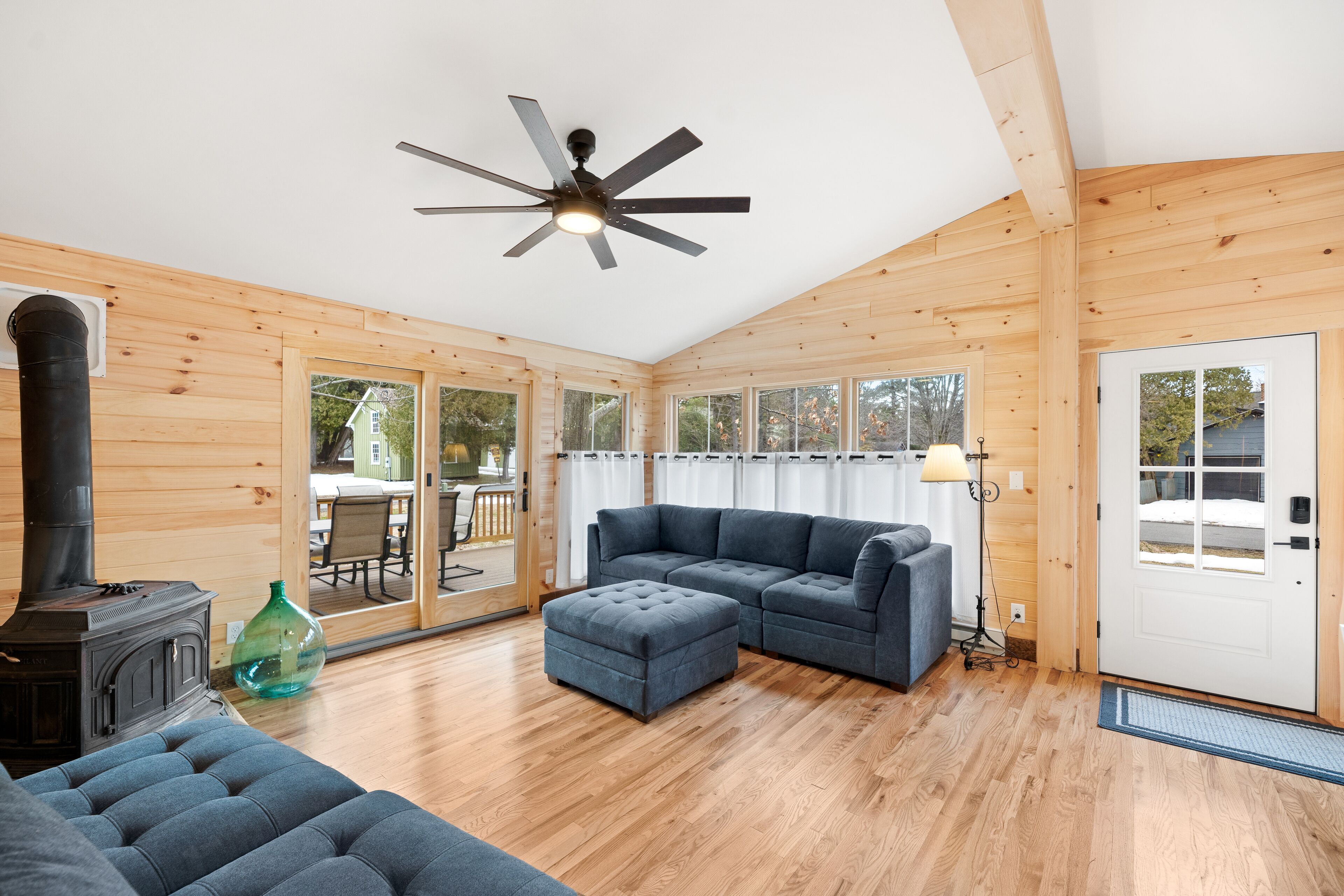 Lake-view home with large deck, grill, lawn, & mtn views - dog-friendly