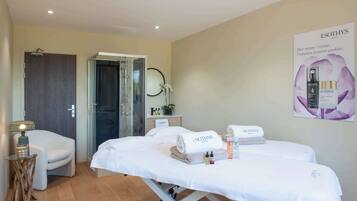 Couples treatment room(s), Turkish bath/hammam, body treatments