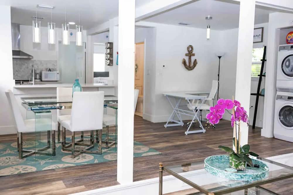 Lake Worth Private vacation home