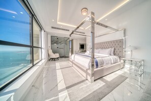 2 Schlafzimmer, Zimmersafe, Bügeleisen/Bügelbrett, WLAN