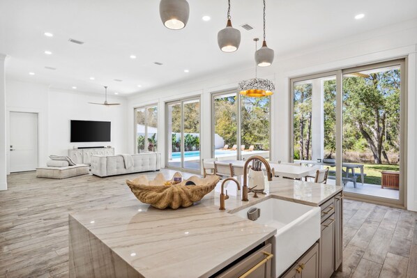 Interior - Coastal Lake View & Access! BIGGEST in Rosemary Beach PRIVATE Pool ! Sleeps 18 (Rosemary Beach)