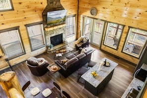 Smart TV, fireplace - Luxury Indoor Pool Cabin Near Gatlinburg - Hot Tub, Game Room & Fire Pit (Sevierville)