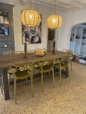 تناول الطعام