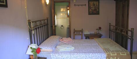 3 habitaciones, internet y ropa de cama