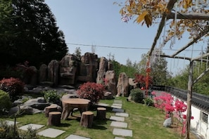 Garden - Jufulai Inn Jiuhua Mountain (Qingyang)