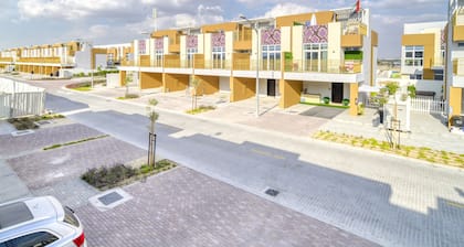 Alluring 3BR Townhouse at DAMAC Hills 2 Avencia by Deluxe Holiday Homes