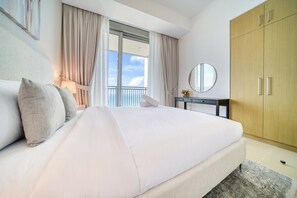 4 Schlafzimmer, Bügeleisen/Bügelbrett, kostenloses WLAN, Bettwäsche