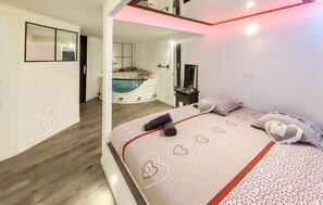 3 habitaciones, cuna de viaje, wifi gratis y ropa de cama