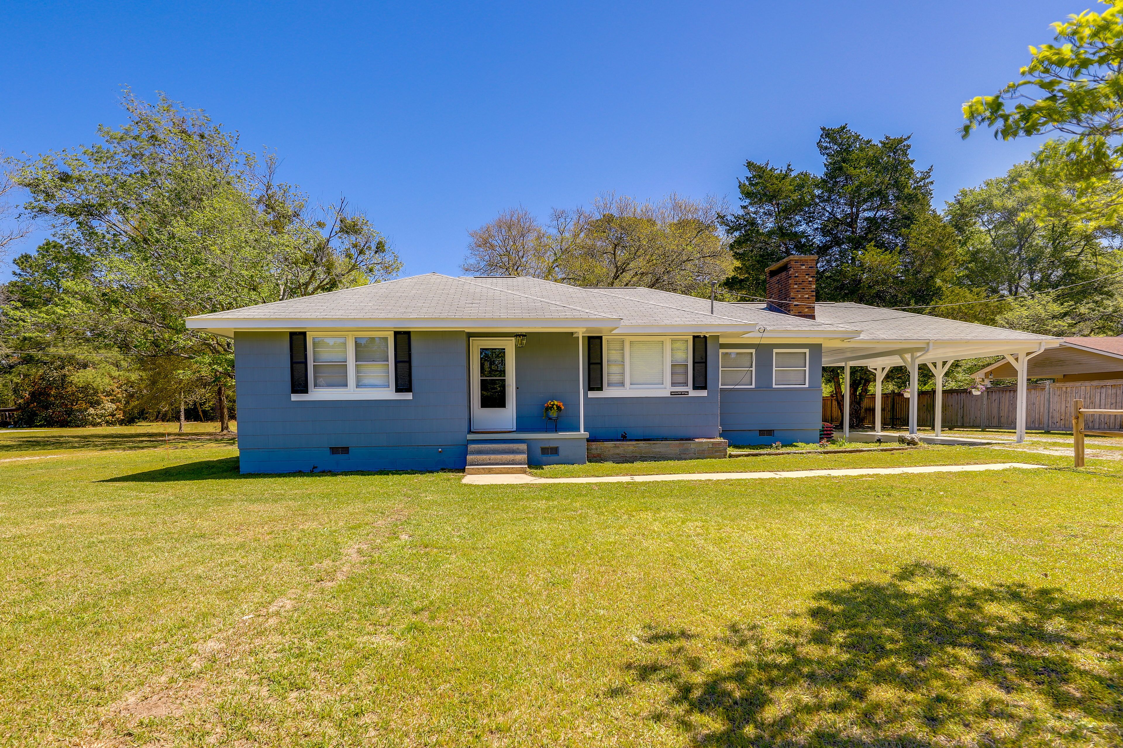 Cozy Country Getaway in Grantsboro Near Beaches!