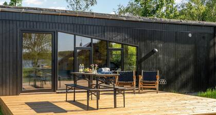 Awesome home in Sunds with lake view