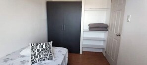 2 bedrooms, free WiFi, bed sheets