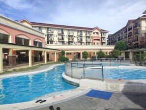 Utomhuspool