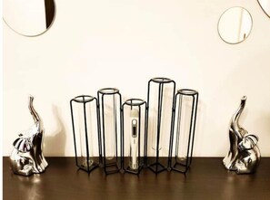 Interior detail - 22 Loop Apartment (Brașov)