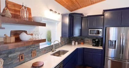PERFECT GETAWAY cabin near Turner Falls & Lake of The Arbuckles.