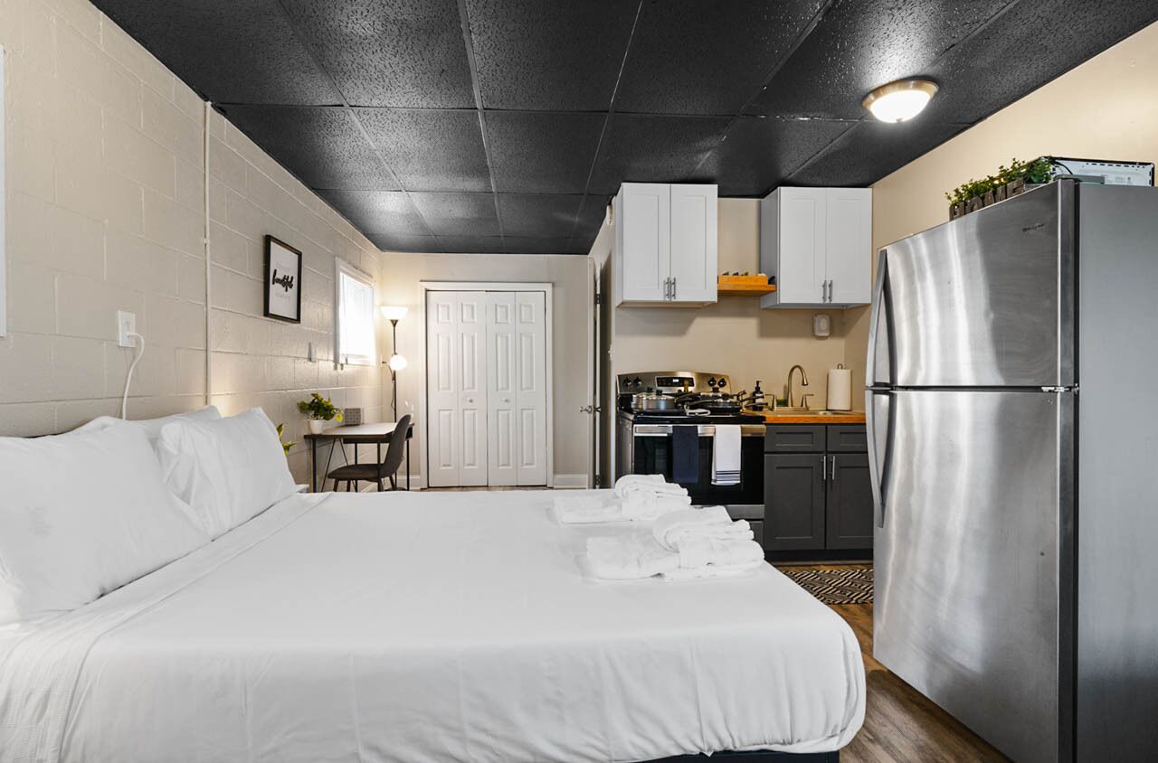 Minutes->Hospital Remote Workspace Fast Wi-Fi