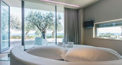 Alkimia boutique hotel