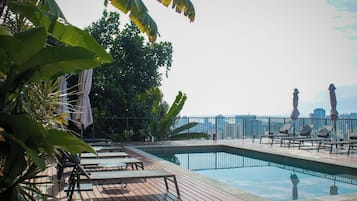 Piscina externa