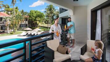 Apartamento superluxo, 2 quartos | Terraço/pátio