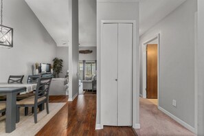 Hus (8516 North Lagoon Dr) | Udendørsområde