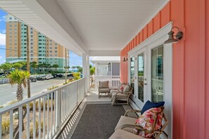 하우스, 침대(여러 개) (4101 Choctaw St) | 외관