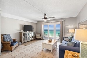 콘도, 킹사이즈침대 1개 및 소파베드 (The Summit 817 ) | 외관