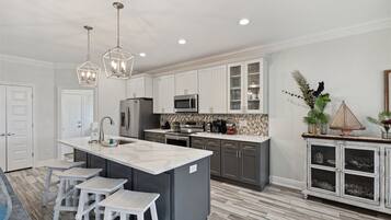 House (4009 Silver Sands Rd) | Exterior