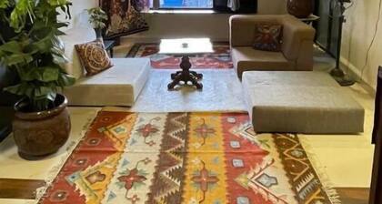 Bazaar house!