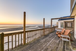 Property grounds - Bayfront Cape May Vacation Rental w/ Beach Access (Cape May Court House)