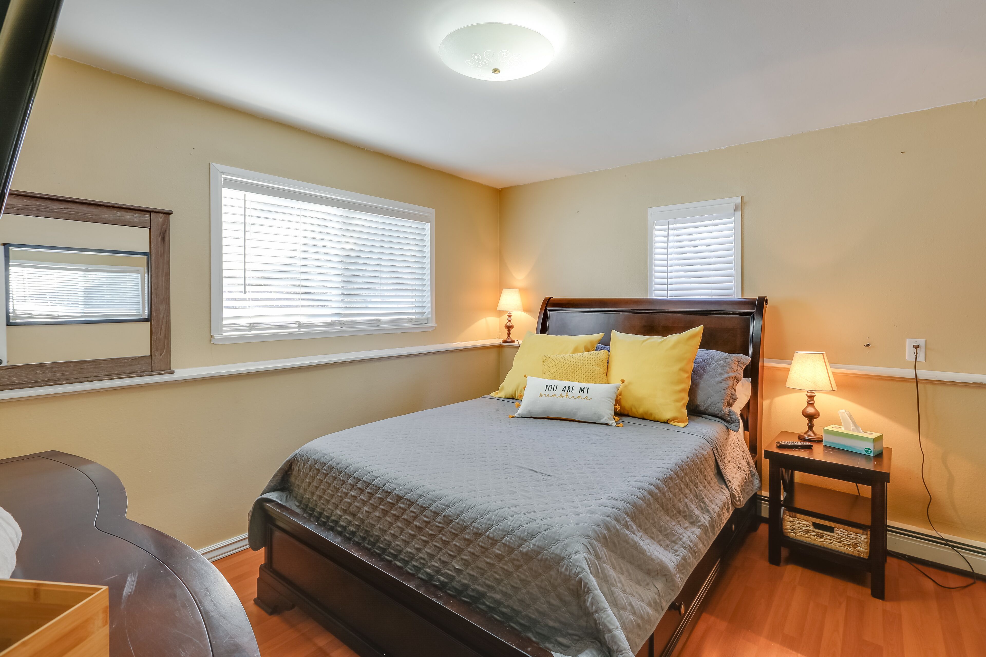 Cozy Apartment in Fairbanks ~ 2 Mi to Downtown!