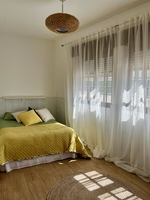 3 habitaciones, internet y ropa de cama 