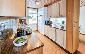 Geladeira, fogão, cooktop, lava-louças