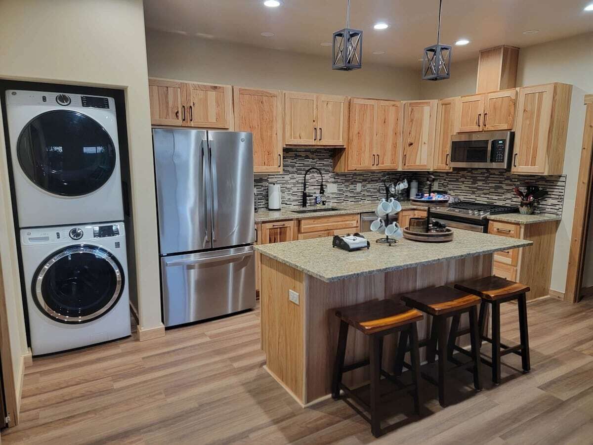 Refrigerador, microondas, horno, placa de cocina