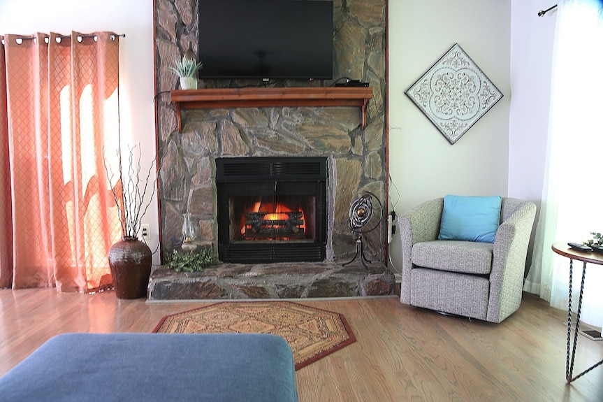 Welcome To Harmony House With Newly Added Firepit! - Dallas, GA