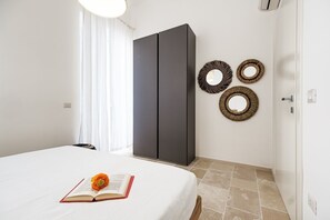 3 bedrooms, iron/ironing board, WiFi