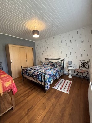 3 bedrooms, free WiFi