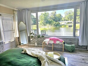 3 camere, una scrivania, Wi-Fi, lenzuola