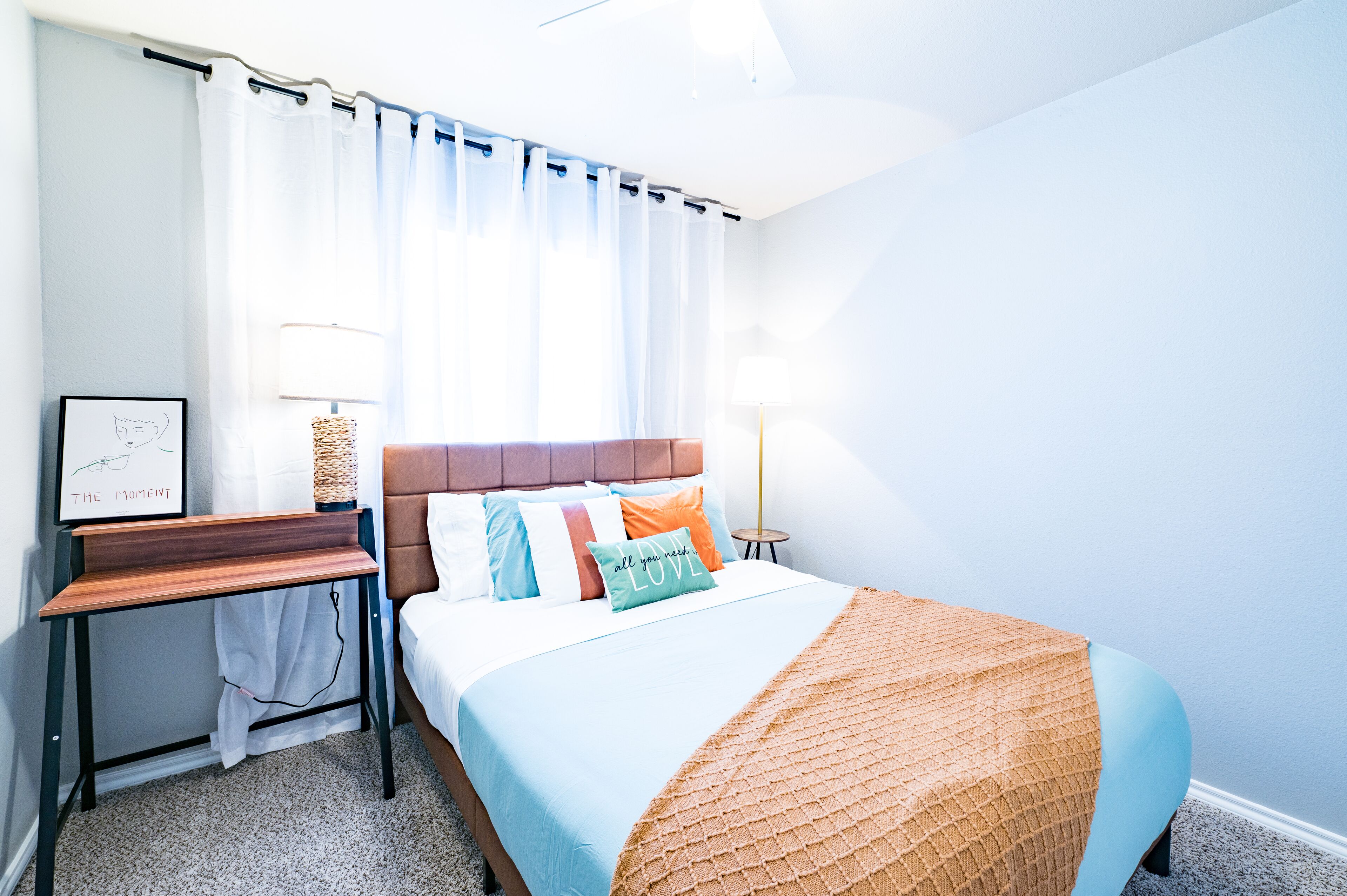 Monthly special/4rooms/3fullbath/walk to College 