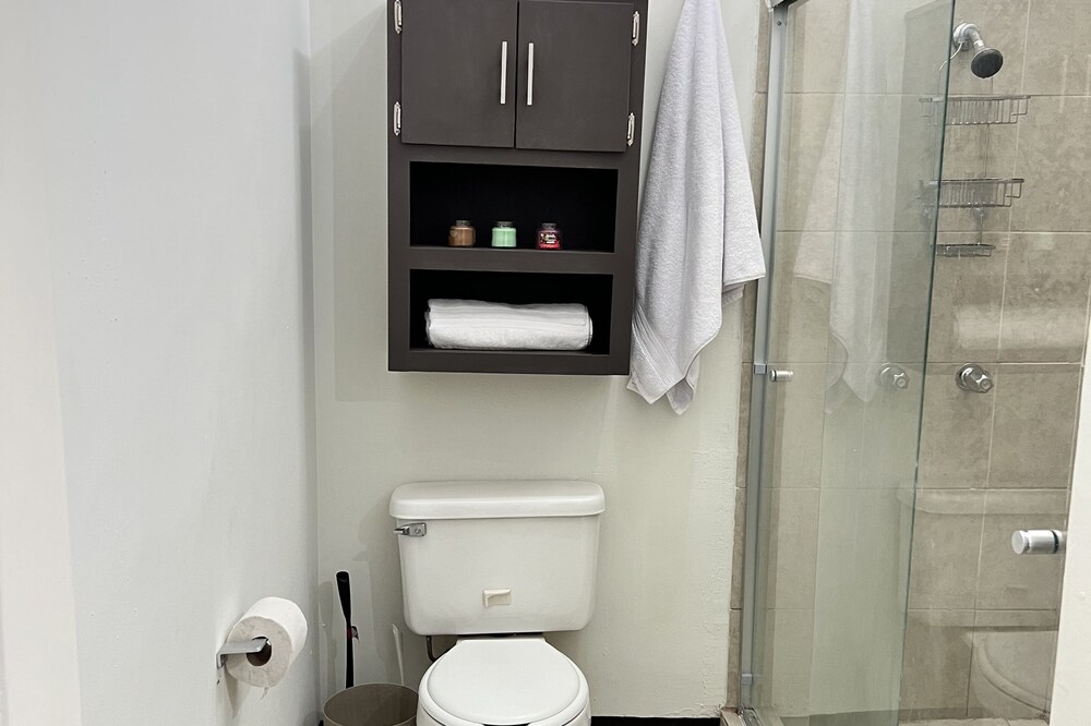 Beautiful apartment near the American consulate