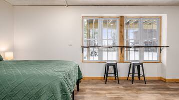 1 Schlafzimmer, Reisekinderbett, kostenloses WLAN, Bettwäsche