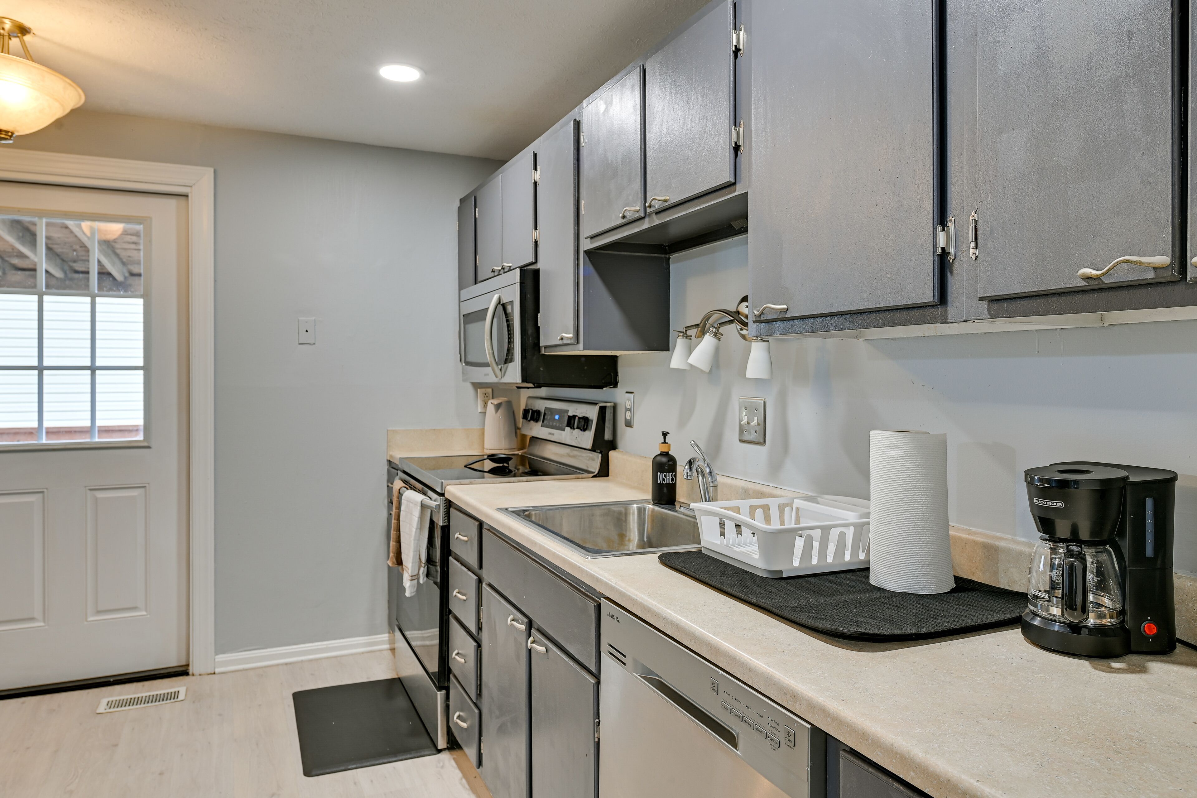 Louisville Home w/ Fenced Yard: 10 Mi to Downtown!