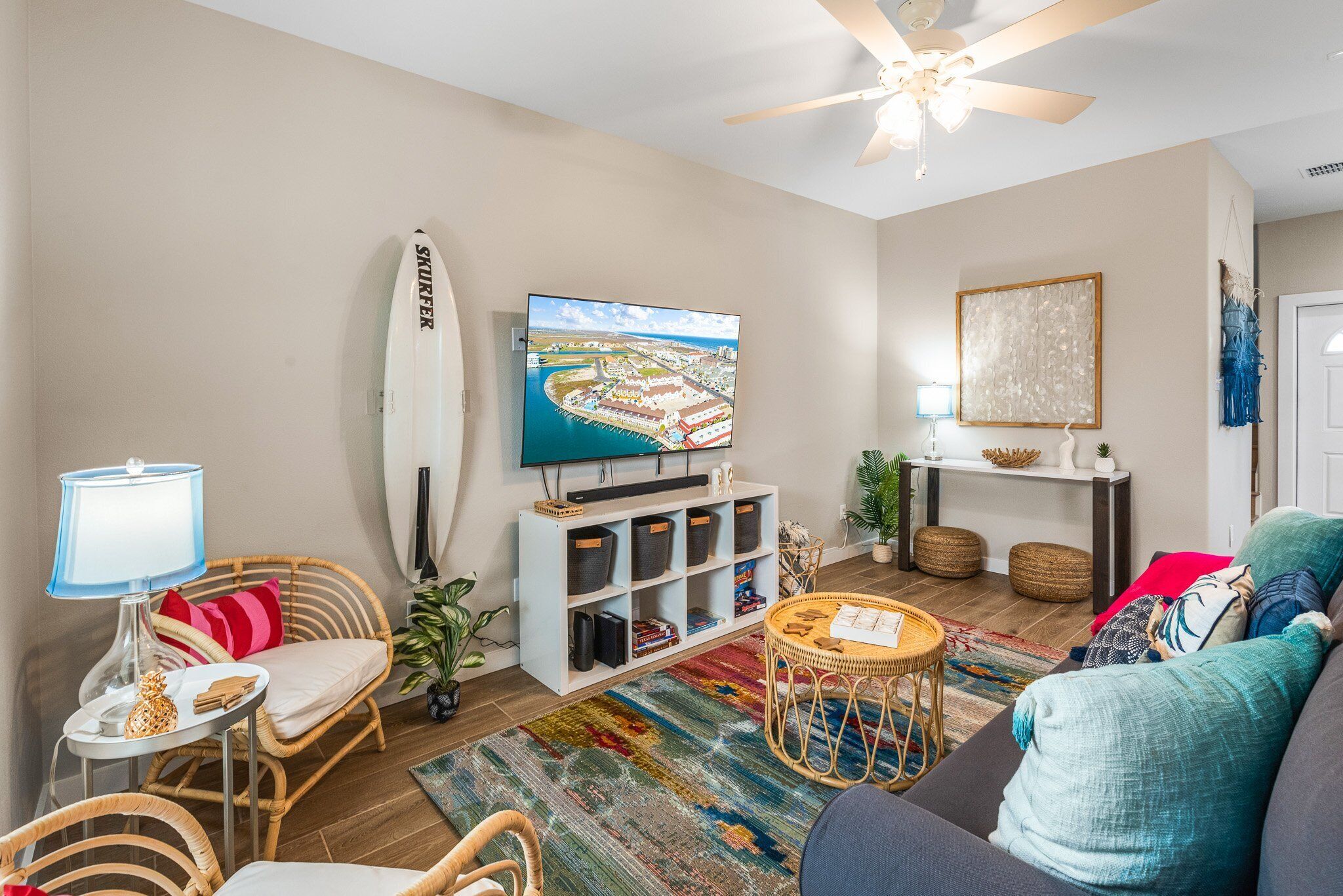 Aloha Hideaway. New Aruba Bay Townhome