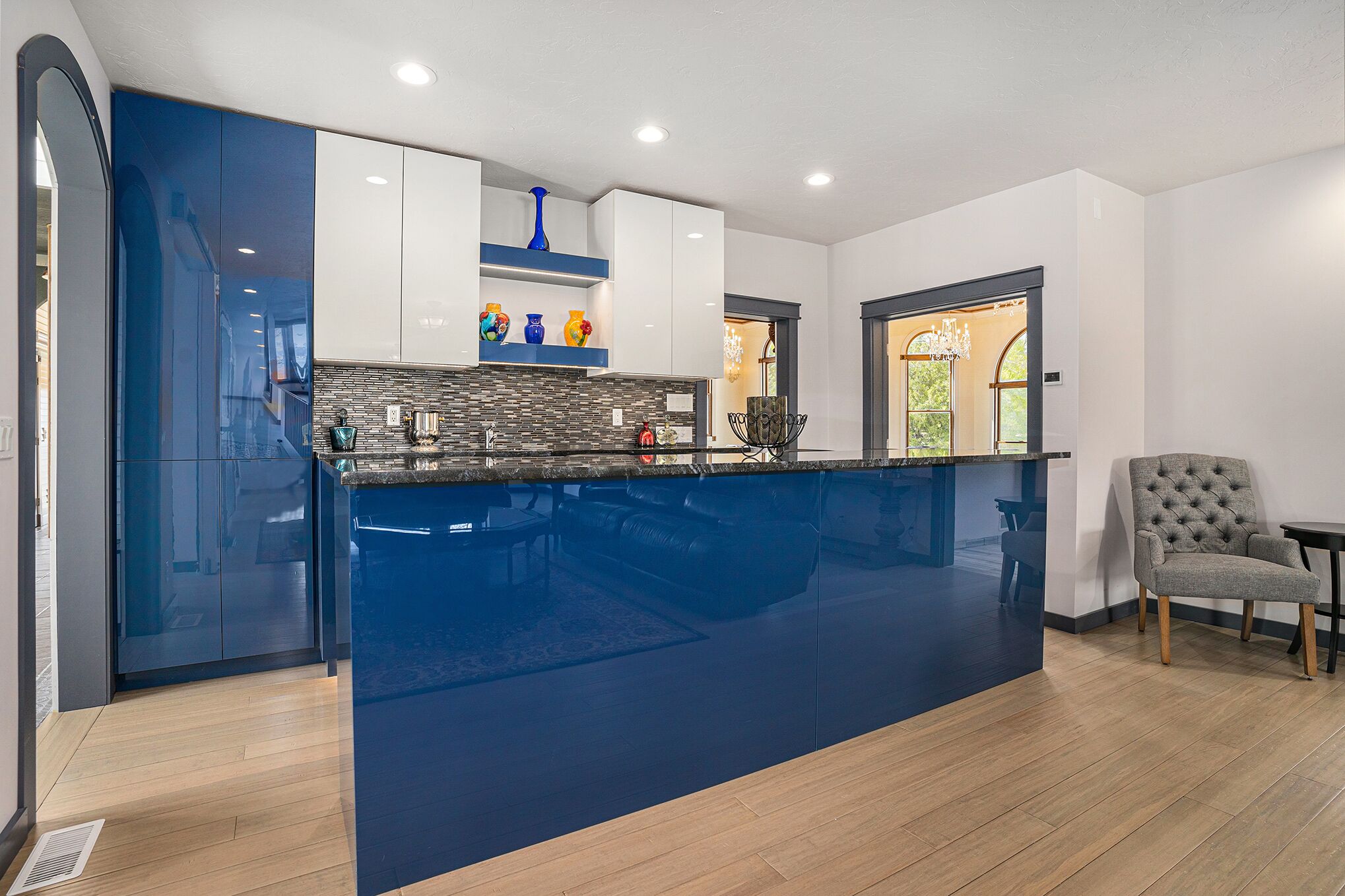 Large family friendly compound, pool, and Indoor Basketball court 