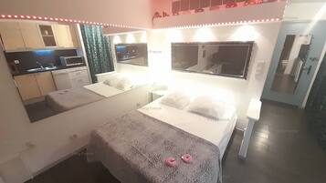 1 bedroom, free WiFi