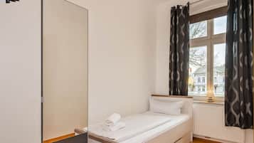 3 Schlafzimmer, Schreibtisch, WLAN