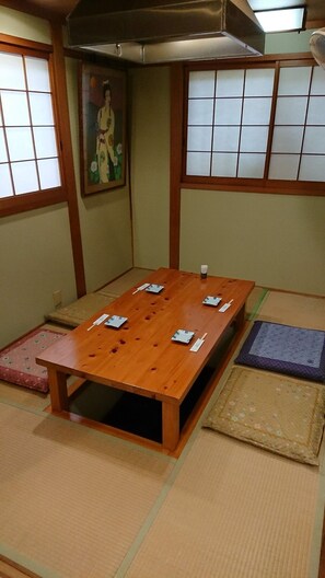 用餐