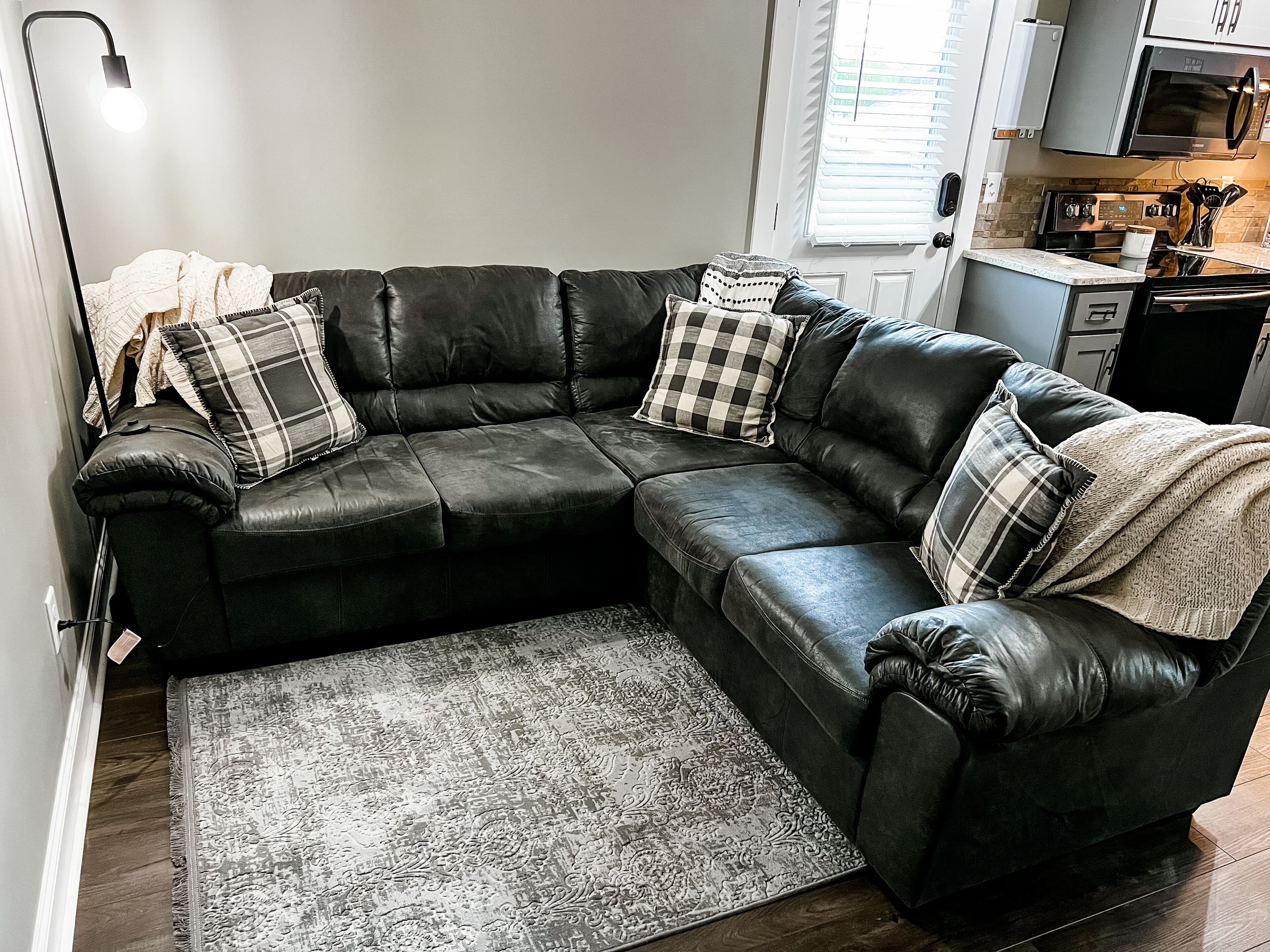 The Lakeside Loft - Covington, GA - Beautiful Lakefront Rental Sleeps up to Four